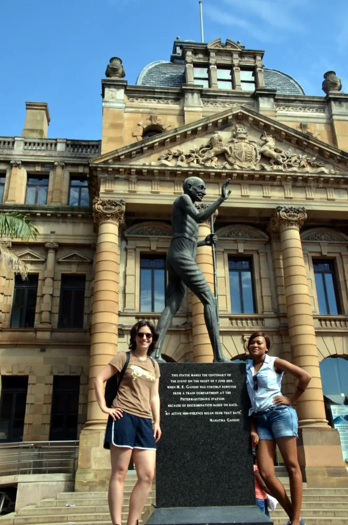 Zulu Safaris-Drakensberg Kamberg Rock Art Tour