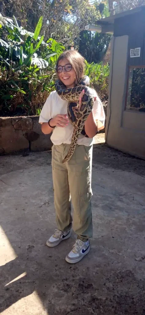 Zulu Safaris-PheZulu Cultural Village Tour